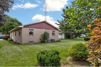 3168  Wheelock Dr, Racine, WI 53405 - Photo 30