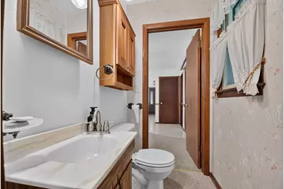 3168  Wheelock Dr, Racine, WI 53405 - Photo 16
