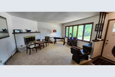 1707  Miller Rd, Lake Geneva, WI 53147 - Photo 6