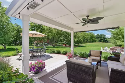 191  Fieldstone Rd, Delafield, WI 53018 - Photo 6