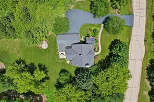 191 Fieldstone Rd, Delafield, WI 53018 - Photo 84