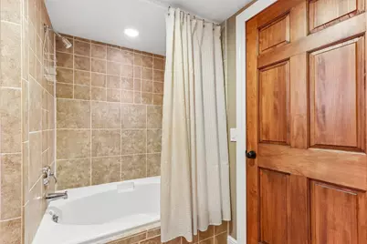 191  Fieldstone Rd, Delafield, WI 53018 - Photo 68