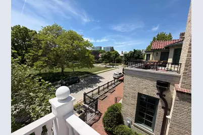 2328 E Back Bay St, Milwaukee, WI 53202 - Photo 62