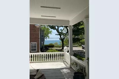 2328 E Back Bay St, Milwaukee, WI 53202 - Photo 2