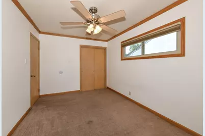 2837 S 67th St, Milwaukee, WI 53219 - Photo 12