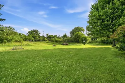 855  Ulao Rd, Grafton, WI 53024 - Photo 36