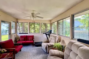 1216 Pinecrest Ln, Onalaska, WI 54650 - Photo 16