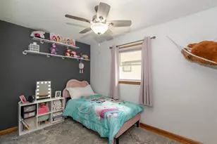 1109 Lawndale Ave, Waukesha, WI 53188 - Photo 18