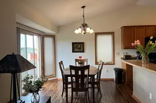 6114 Biscayne Ave, Racine, WI 53406 - Photo 8