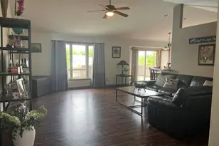 6114 Biscayne Ave, Racine, WI 53406 - Photo 6