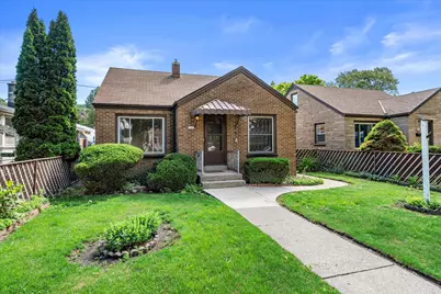 3322 S Dayfield Ave, Milwaukee, WI 53207 - Photo 2