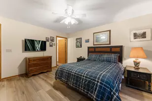 104 Bur Oak Ln, Grafton, WI 53024 - Photo 20