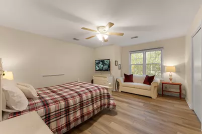 104  Bur Oak Ln #D, Grafton, WI 53024 - Photo 22