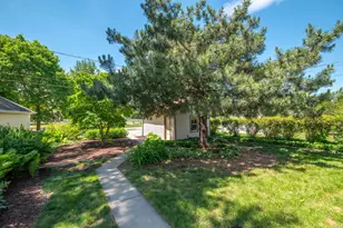 2963 N 70th St, Milwaukee, WI 53210 - Photo 36