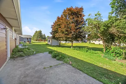 1712  McKinley St, New Holstein, WI 53061 - Photo 26
