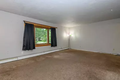 5210 S Balboa Dr, New Berlin, WI 53151 - Photo 2