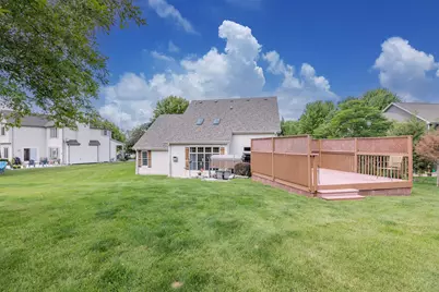 309  Woodlands Ct, Hartland, WI 53029 - Photo 38
