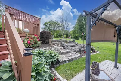 309  Woodlands Ct, Hartland, WI 53029 - Photo 36