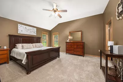 309  Woodlands Ct, Hartland, WI 53029 - Photo 18