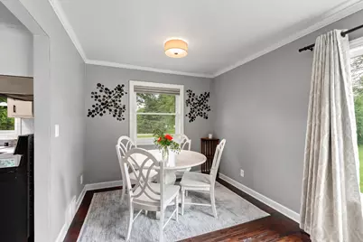 607  Green Bay Rd, Thiensville, WI 53092 - Photo 8
