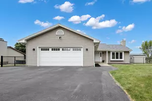 3800 E Elm Rd, Oak Creek, WI 53154 - Photo 6