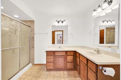 3800 E Elm Rd, Oak Creek, WI 53154 - Photo 22