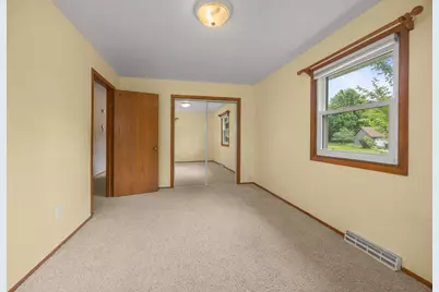 918  Sunset Ln, Horicon, WI 53032 - Photo 20