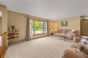 918 Sunset Ln, Horicon, WI 53032 - Photo 6
