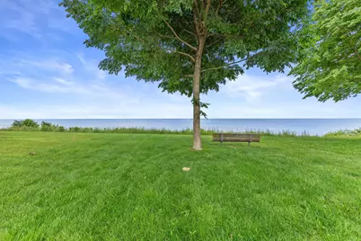 200 S Vincennes Cir, Racine, WI 53402 - Photo 28