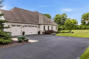 12575 N Hawks Glen Ct, Mequon, WI 53097 - Photo 52