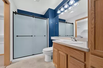 6195  Walnut Ln #68, Cudahy, WI 53110 - Photo 16