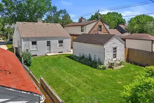 4823 N Hollywood Ave, Whitefish Bay, WI 53217 - Photo 26