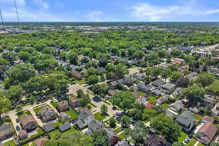 4823 N Hollywood Ave, Whitefish Bay, WI 53217 - Photo 34