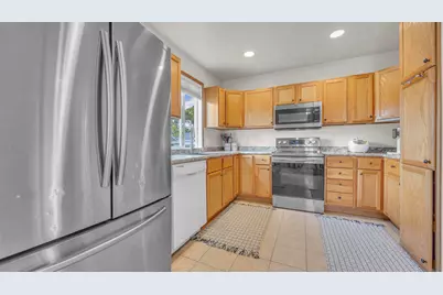 2416 N 11th St, Sheboygan, WI 53083 - Photo 14