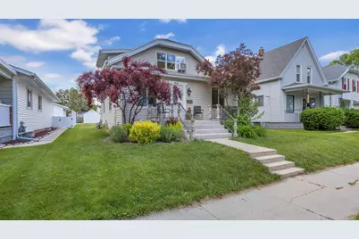 2416 N 11th St, Sheboygan, WI 53083 - Photo 2