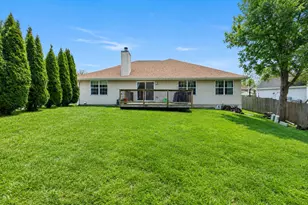7423 N 86th St, Milwaukee, WI 53224 - Photo 26