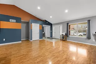 7423 N 86th St, Milwaukee, WI 53224 - Photo 4