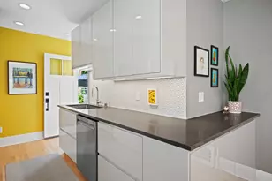 537 N 54th St, Milwaukee, WI 53208 - Photo 10