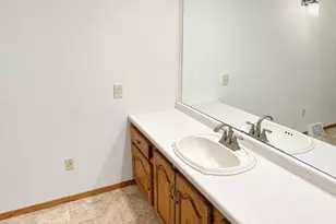 1412 N 40th St, Sheboygan, WI 53081 - Photo 10