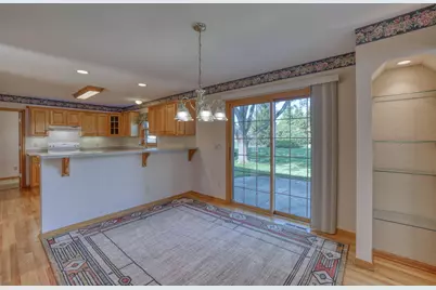 4461 S 116th St, Greenfield, WI 53228 - Photo 8