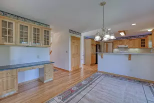 4461 S 116th St, Greenfield, WI 53228 - Photo 6