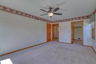 4461 S 116th St, Greenfield, WI 53228 - Photo 20