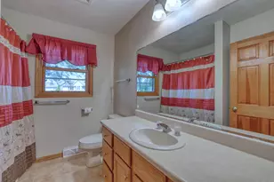 4461 S 116th St, Greenfield, WI 53228 - Photo 30