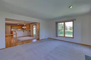 4461 S 116th St, Greenfield, WI 53228 - Photo 20