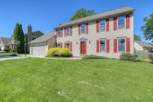 4461 S 116th St, Greenfield, WI 53228 - Photo 2