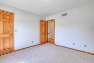 4461 S 116th St, Greenfield, WI 53228 - Photo 24