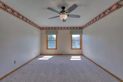 4461 S 116th St, Greenfield, WI 53228 - Photo 24
