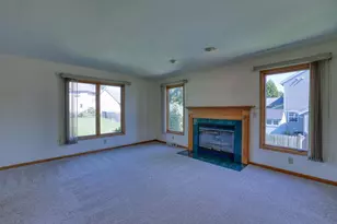 4461 S 116th St, Greenfield, WI 53228 - Photo 18