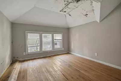 2962 N 55th St, Milwaukee, WI 53210 - Photo 12