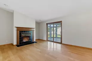 4702 Hunters Glen Dr, Sheboygan, WI 53083 - Photo 10